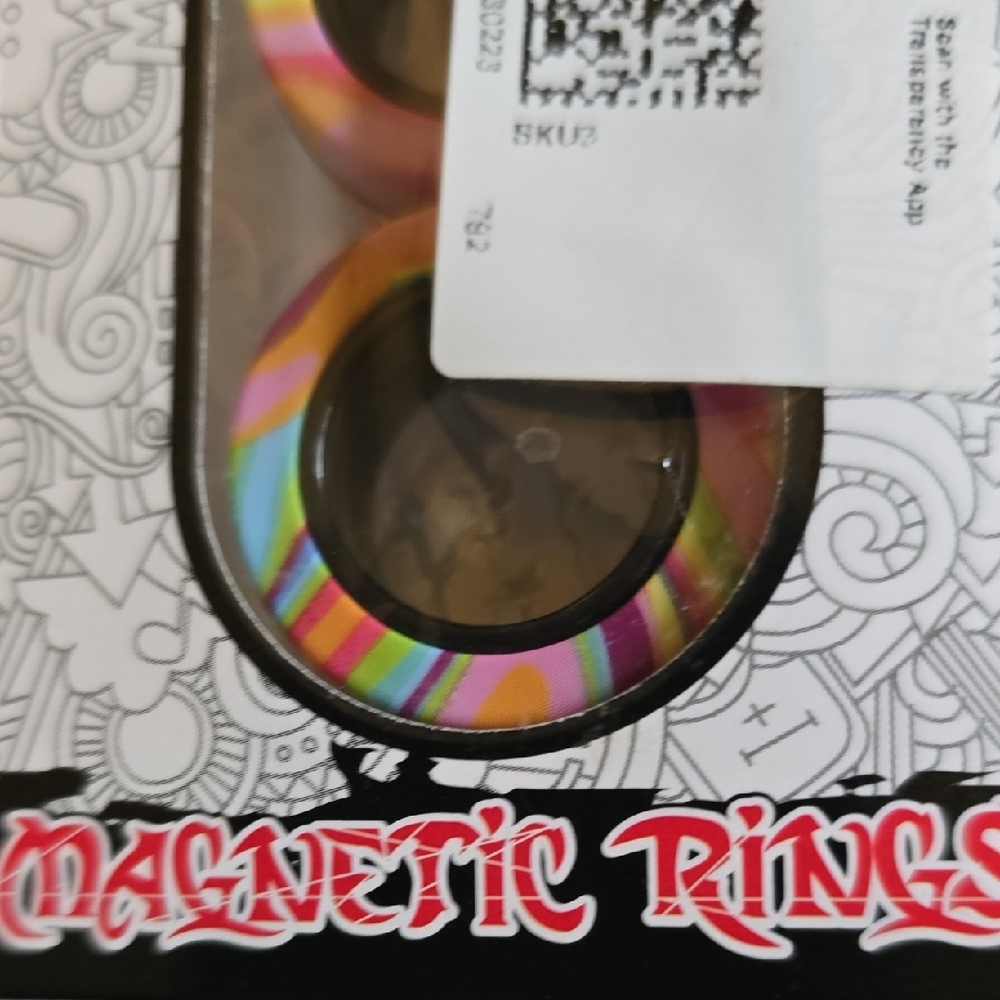 NIB - Magnetic Rings Fidget Unisex Toy with Rainbow Finish - set of 3 - Picture 3 of 5